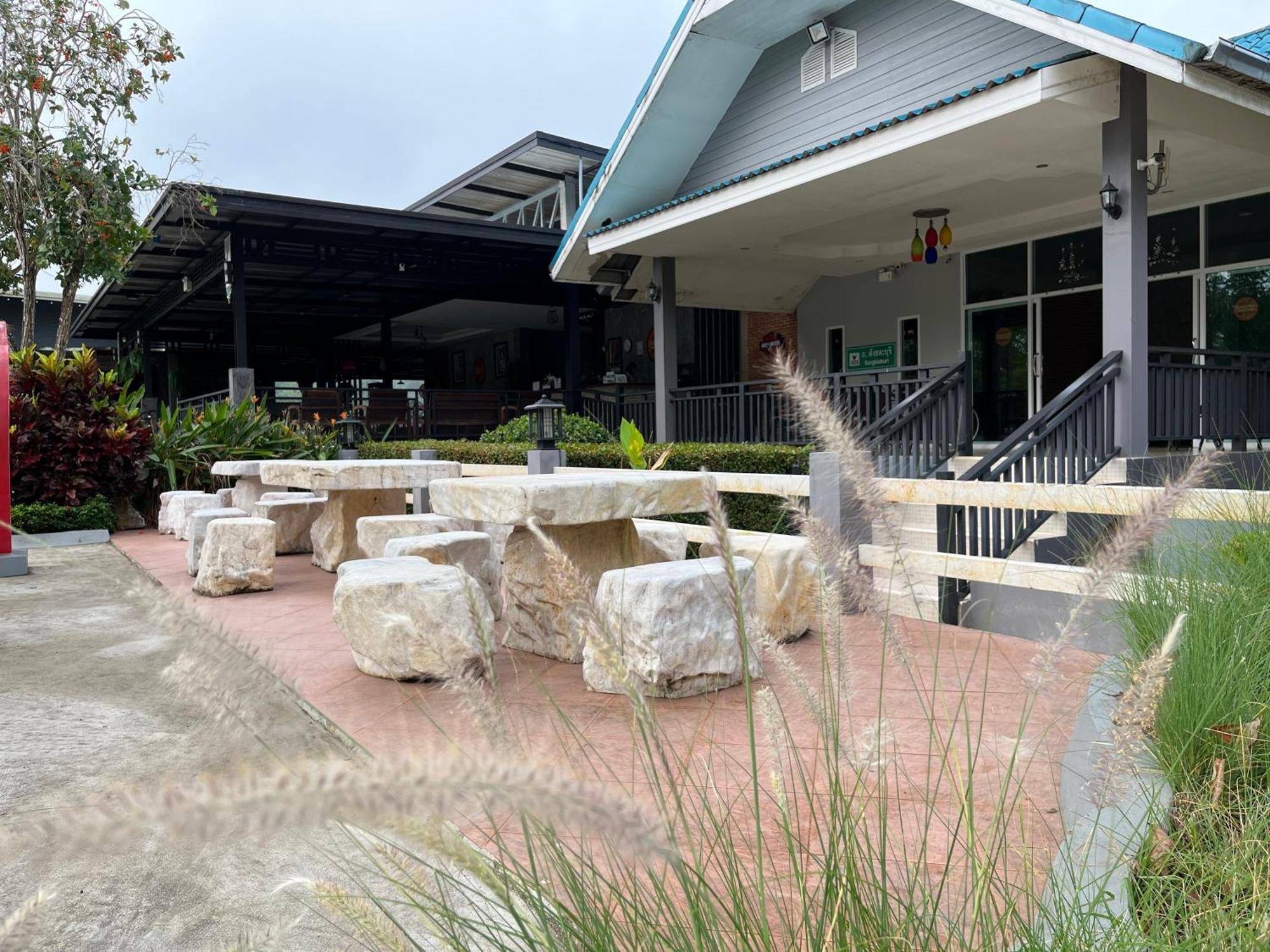 Sangkla Resort Ban Bang Pla O Exterior photo