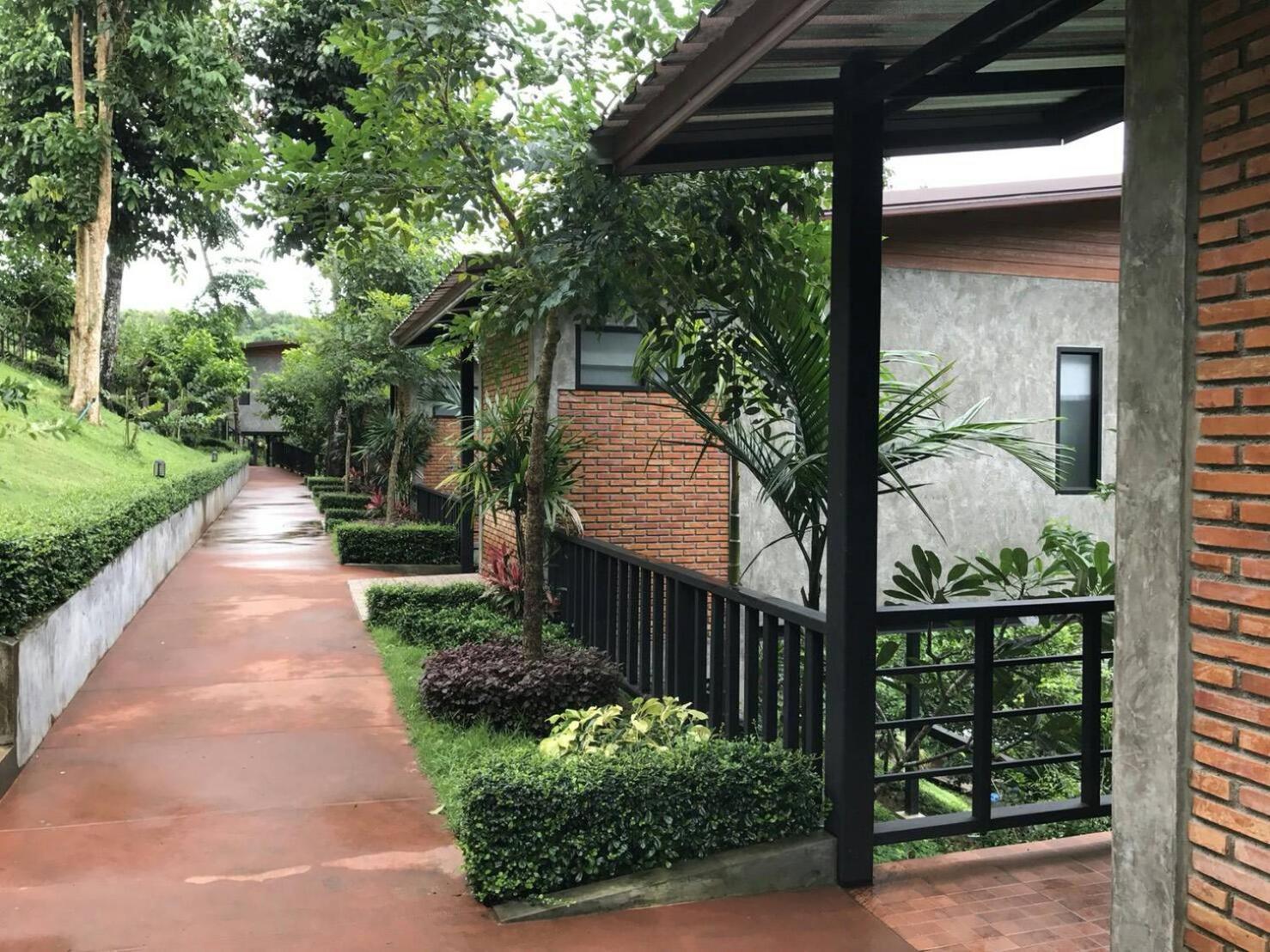Sangkla Resort Ban Bang Pla O Exterior photo